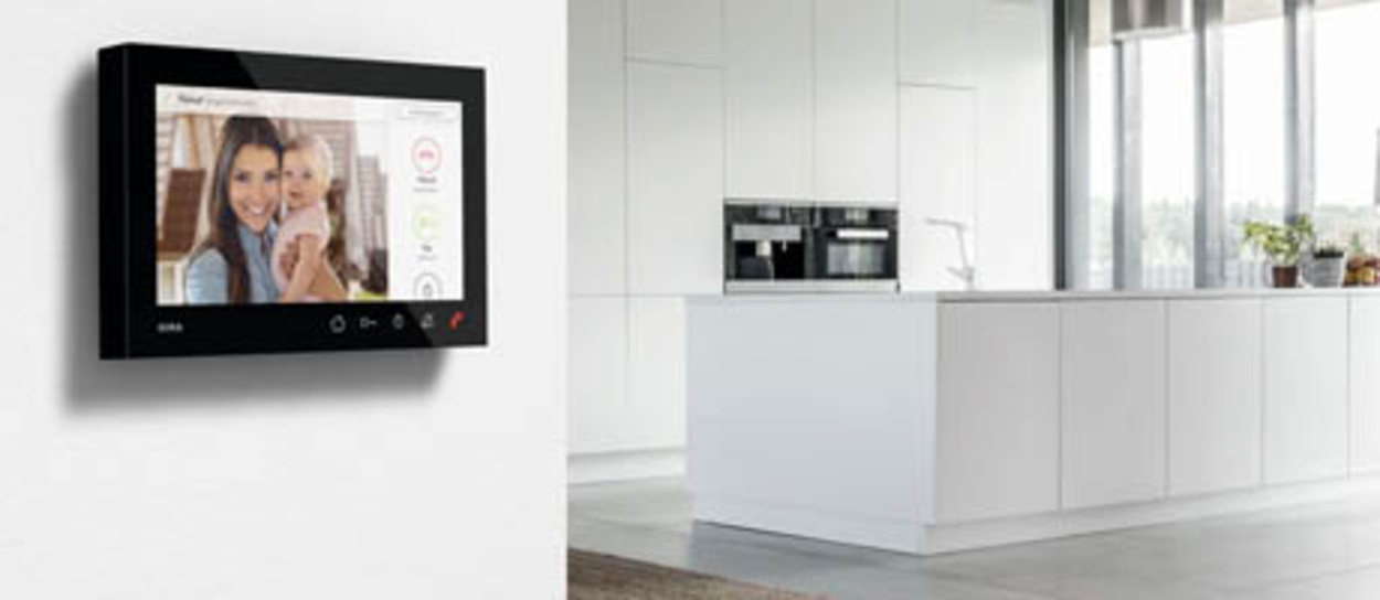 Gira Wohnungsstation bei e-Nako GmbH in Forstern