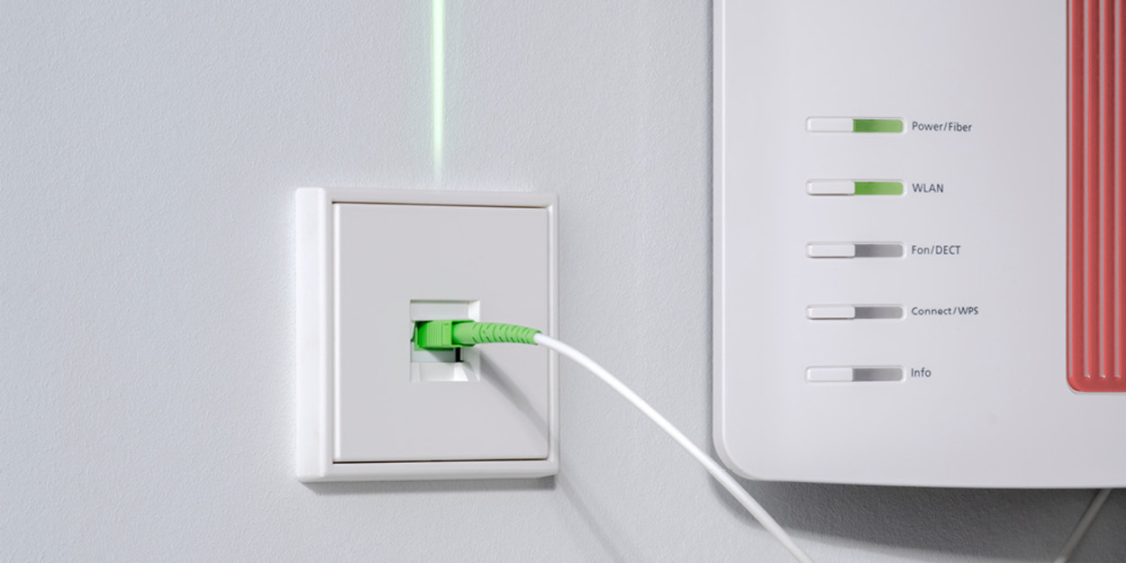 Die neuen Glasfaser-Anschlussdosen bei e-Nako GmbH in Forstern