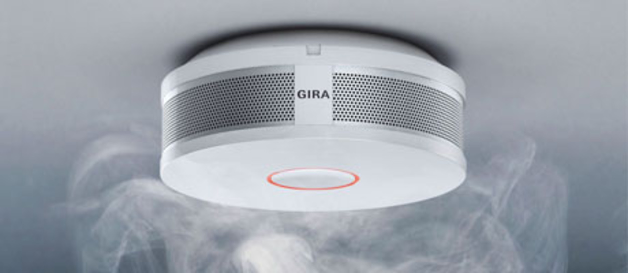 Gira Rauchwarnmelder bei e-Nako GmbH in Forstern